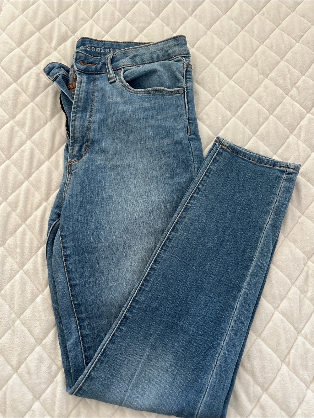 Articles of Society Women's Light-Mid Blue Skinny Jeans
